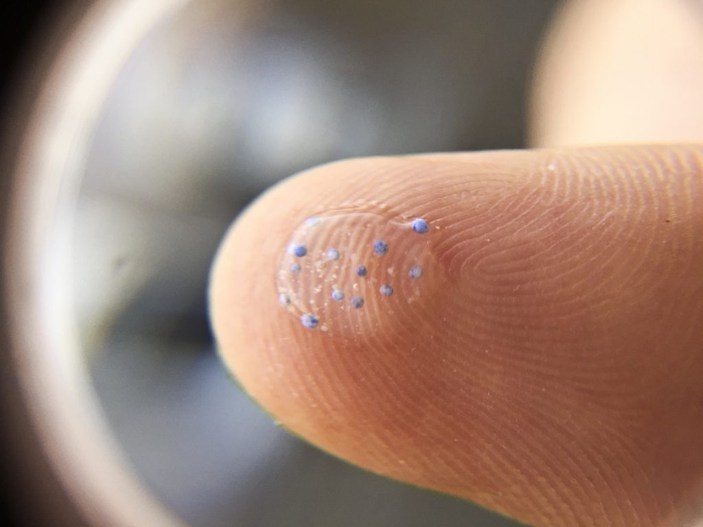 2 microbeads