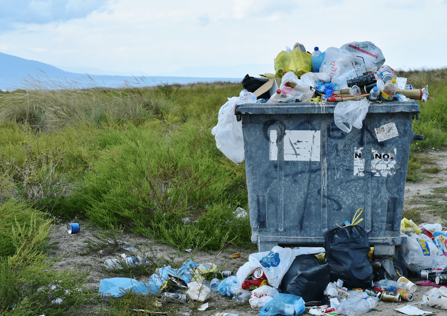 Plastic_Stock Photo_Garbage Bin